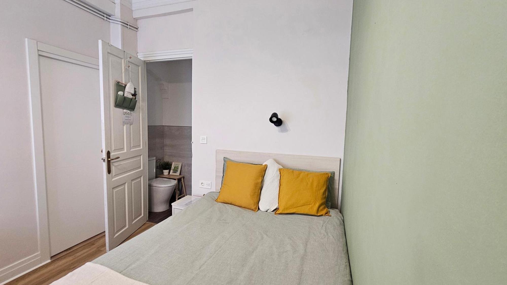 Central River Room - Private Wc Bilbao Buitenkant foto